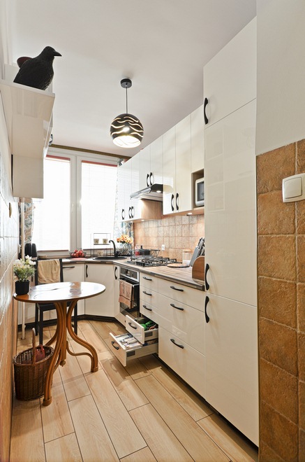 Kuchnia na wymiar Warszawa — drewniany blat 5